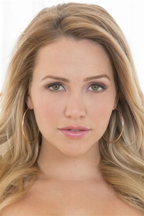 Beautiful mia : r/MiaMalkova